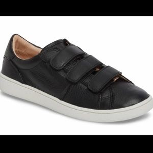 EUC Ugg Alix velcro sneaker